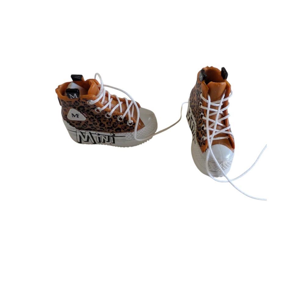 Zuru Mini Brands Fashion Series 4 Black & Gold Bag Leopard Platform Sneakers - Picture 7 of 7